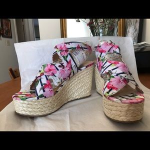 NEW JustFab Striped Floral Print Woven Wedges